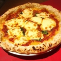料理メニュー写真&nbsp;【Pizza Rosso～トマトソースのピッツァ～】マルゲリータ