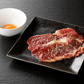 料理メニュー写真&nbsp;リブロ―スよだれ焼き(卵黄付き)