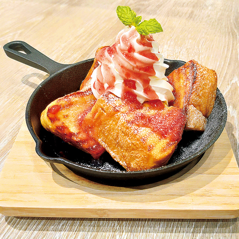 高級食パン "魂仕込” の甘い誘惑【フレンチトースト】の写真