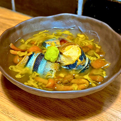 秋刀魚と茸の包焼き ~菊花餡かけ