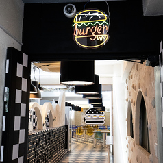 【1/18OPEN予定！】NEW YORK Burger　新大久保駅前店の特集写真