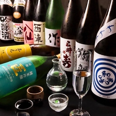 飲み飽きしない種類豊富な日本酒を全国各地から厳選！