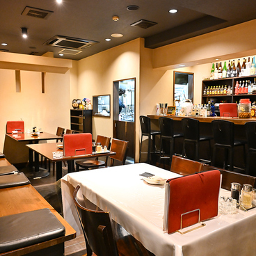 中華DINING BAR 龍鳳の雰囲気1