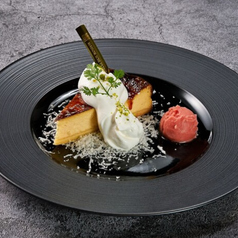 ブリュレバスクチーズケーキ