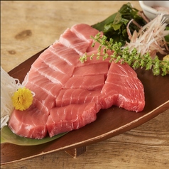 本鮪の断面刺し(背)