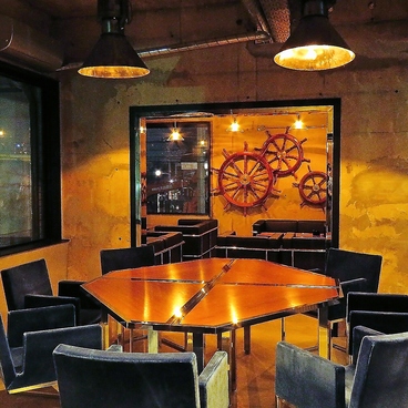 BISTRO＆BAR ANCHOR アンカー 金沢 片町の雰囲気1