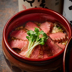 熟成タンの牛タン壺飯