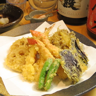四季折々の食材を使用した天ぷら！