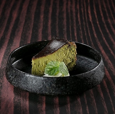 抹茶のバスクチーズケーキ