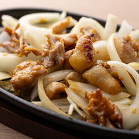 名物！鉄板焼肉・もつ・馬刺し！