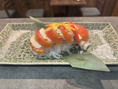 トマトと水牛モッツァレラのカプレーゼ