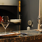 ディナーのみ、別途500円（税込）を頂戴しております。