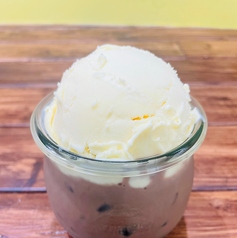 チョコミルク（アイスのせ）