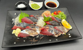 料理メニュー写真 漁師風肉厚タタキ10切れ盛り