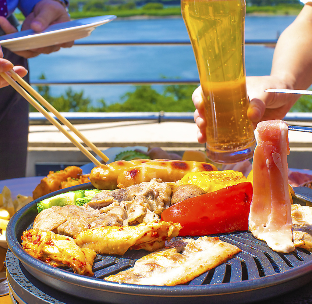 お台場の絶景を眺めながらのBBQは贅沢の極です♪