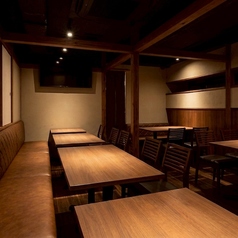 【2名様～4名様用（半個室席）】落ち着いた雰囲気のソファー席でゆったりと♪女子会やデートにも◎