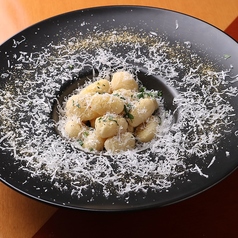 ニョッキフリット グラナパダーノチーズ