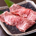 料理メニュー写真 肉寿司(サシトロ)　1貫