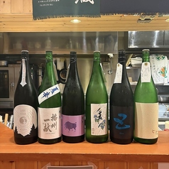 全国各地から集めた20種以上の日本酒