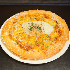 温玉乗せミートピッツァ