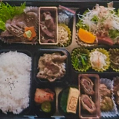 木曽の幸せ弁当（メインは牛肉の16品）