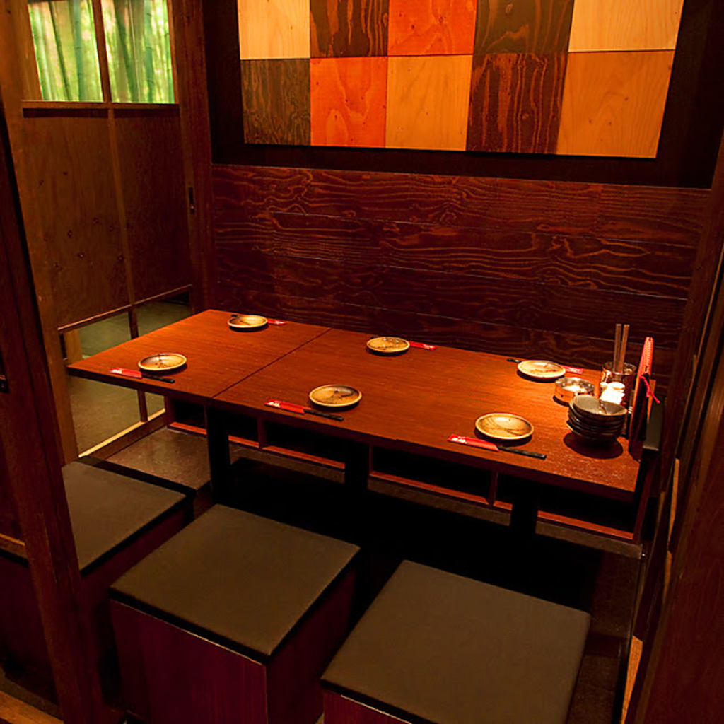 こちらは１F奥のお座敷＆掘りごたつの完全個室☆最大～２４名様迄、ご利用出来る個室です☆