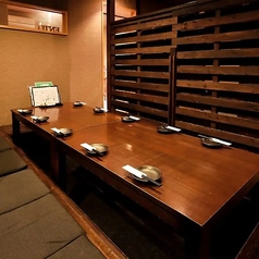 会社のお集まりや同窓会、地域のお集まりなど、周りを気にせずワイワイ盛り上がりたい宴会に最適なお席です。