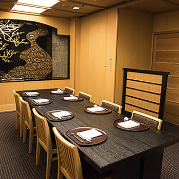 日本料理 平川 ホテルメトロポリタン エドモントの雰囲気1