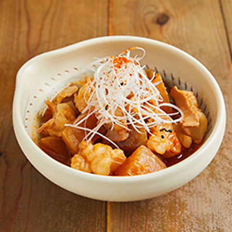 【4,500円】名物「特製もつ煮込み」のついたおにやんまお試しコース・２時間飲み放題付き