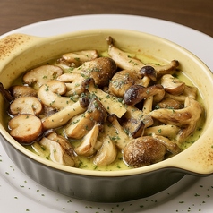 いろいろきのこのアヒージョ