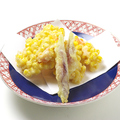 料理メニュー写真&nbsp;トウモロコシとエビのかき揚げ