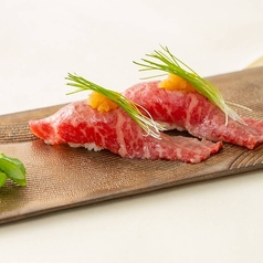 牛寿し 焼霜仕立て