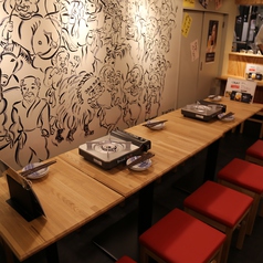 テーブル席は10卓ございます!!人数に応じて4名席~16名席などテーブルの配置は変更できます◎