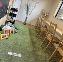 Cafe QaQaQaの雰囲気1