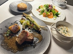 モダン・フレンチの新ランチコース登場