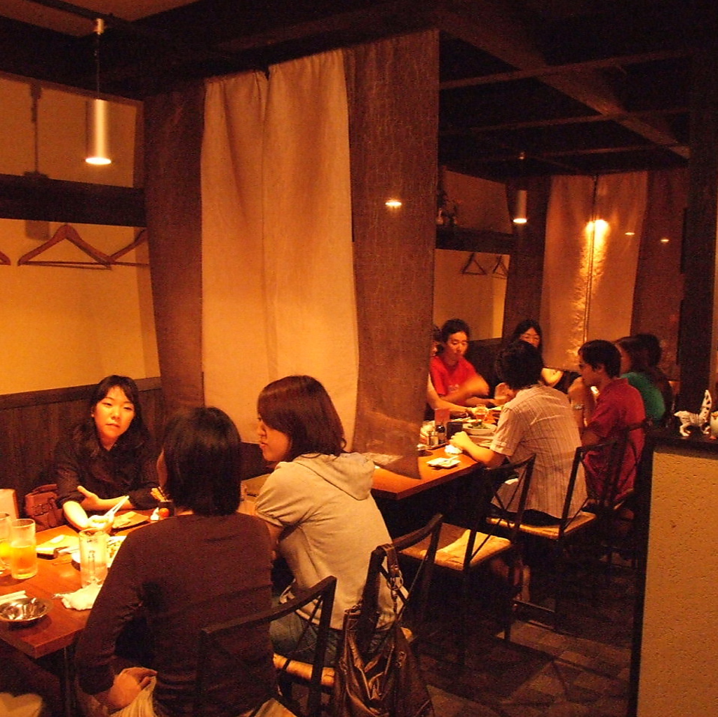 正直、毎日賑わっています！★仕切りのある店内は居心地抜群です！