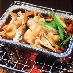 【目の前でぐつぐつ 金魚浜焼の定番ホイル焼】ツブ貝の和風アヒージョ
