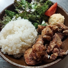 米粉竜田揚げセット(みそ汁付)