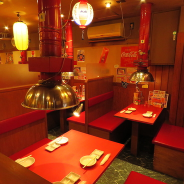 ホルモン酒場 虎乃門 本店の雰囲気1