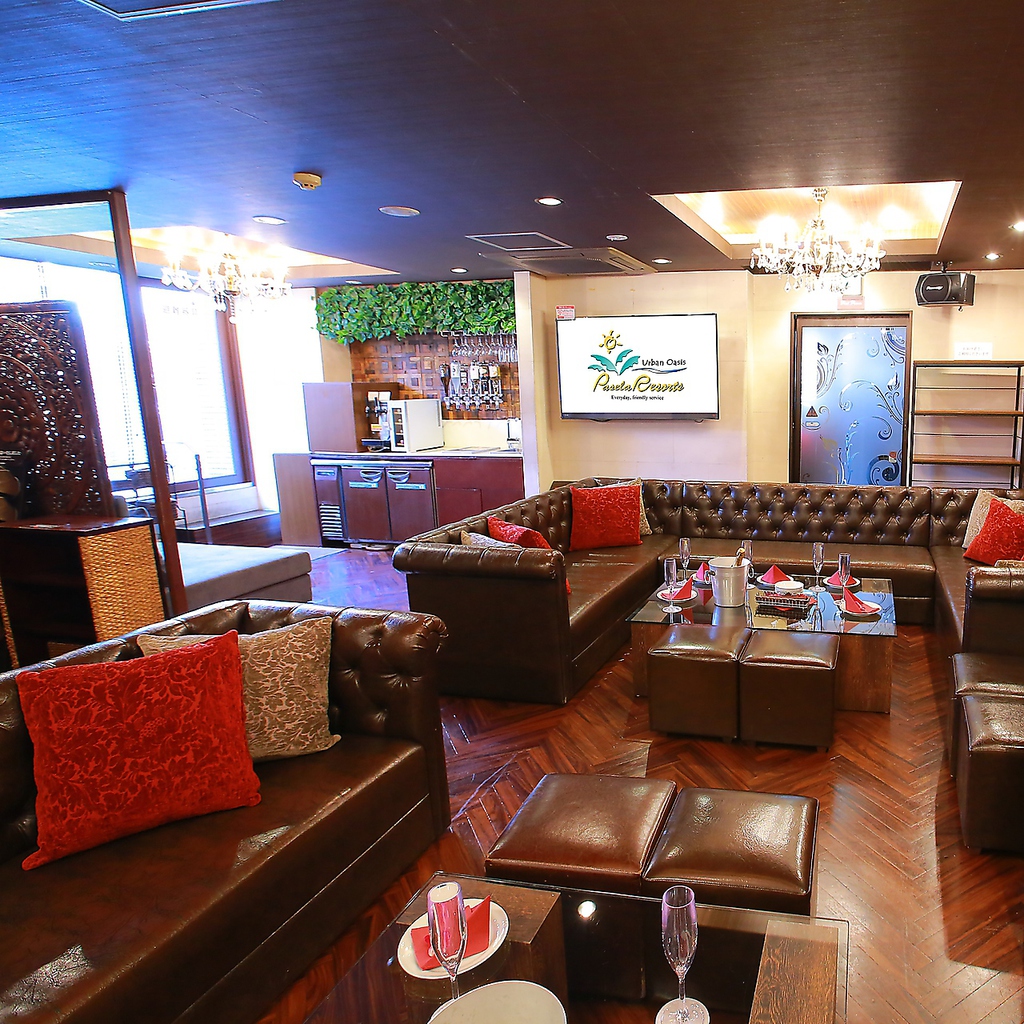 ワンフロア占有カラオケ個室！足湯付、大画面（2画面）、ダーツ付テラスでバーベキュー（BBQ）可能！