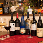 赤・白・スパークリング・ロゼのグラスワインは500円でご提供◎お好みでお選びください♪