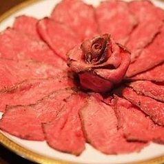 牛肉は知多牛を使用！全て手作りでご提供。