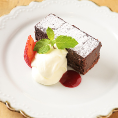 濃厚チョコレートガトーショコラ