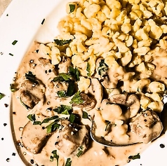 シュペッツレ 黒毛和牛のラグークリームソース