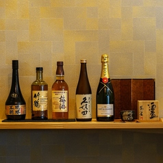 料理に合うお酒のラインナップをご堪能ください。