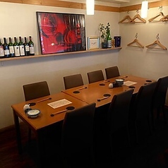 会社のご宴会、歓送迎会、同窓会、打ち上げなど、各種宴会も大歓迎。人数やご予算に応じてコースやお席のご相談も承ります。落ち着いた空間とこだわりの和食、丁寧なおもてなしで、思い出に残るひとときをお手伝いいたします。幹事様も安心してご利用いただけます。