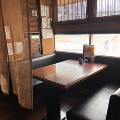 半個室風のお席もございます◎