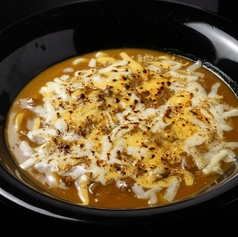 スパイシー焼きチーズカレーおうどん