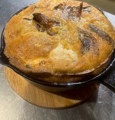 ポルチーニ茸とエビのチーズオムレツ