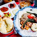 料理メニュー写真&nbsp;おすすめメニュー！シェフのおまかせ前菜の盛り合わせ / ケバブの盛り合わせ
